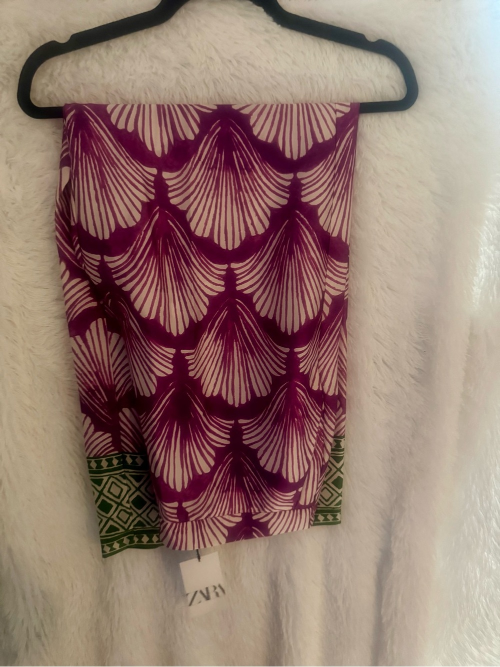Zara Pink Shell-Print Wide-Leg Pants with Green Hem - Picture 5 of 5